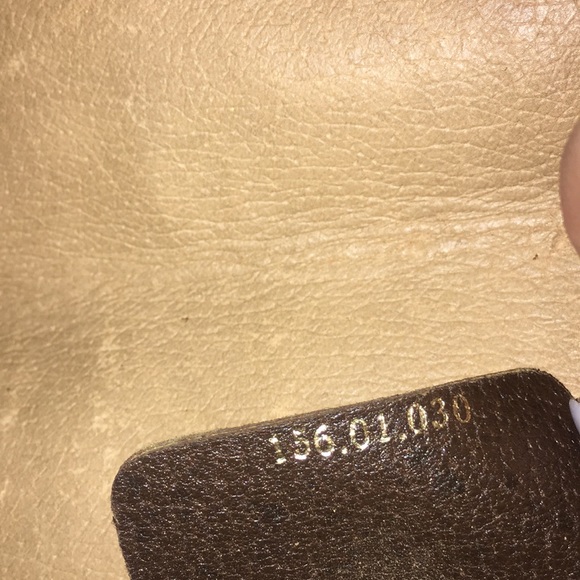 Vintage Gucci Clutch ✨ - Picture 6 of 7